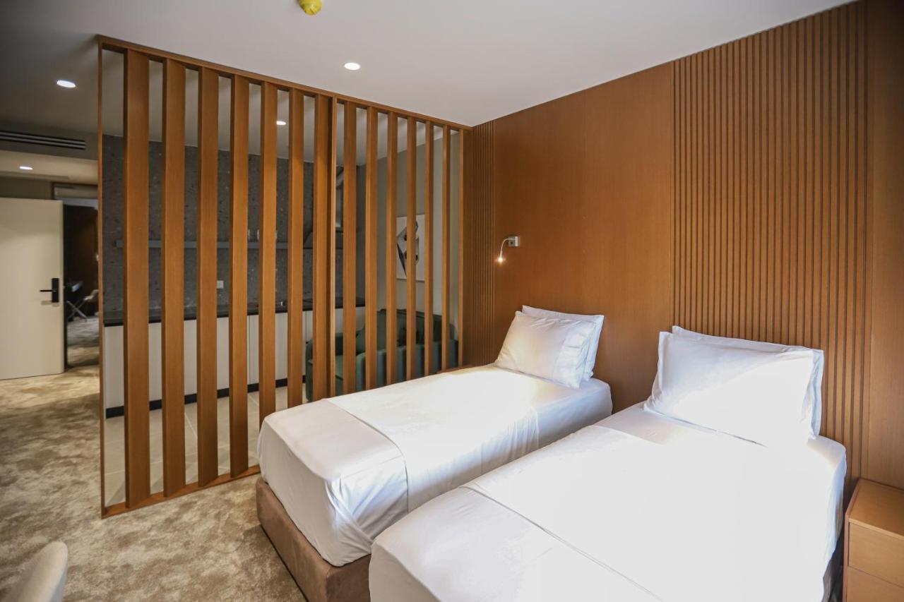 Urbanin Apartment & Hotel Tirana Exteriör bild