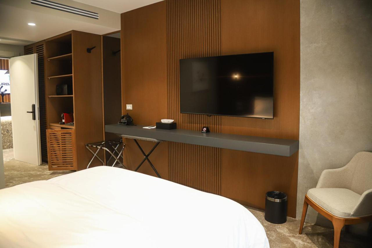 Urbanin Apartment & Hotel Tirana Exteriör bild