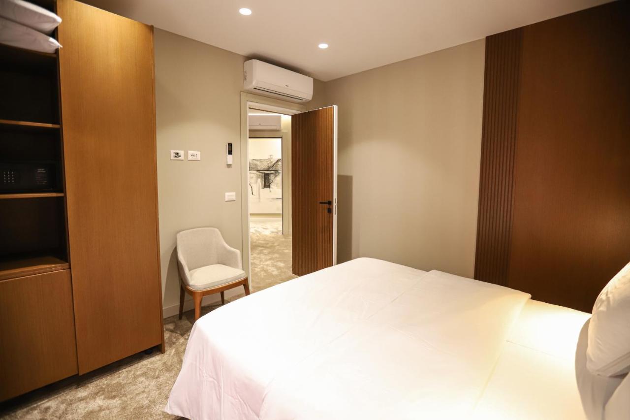 Urbanin Apartment & Hotel Tirana Exteriör bild