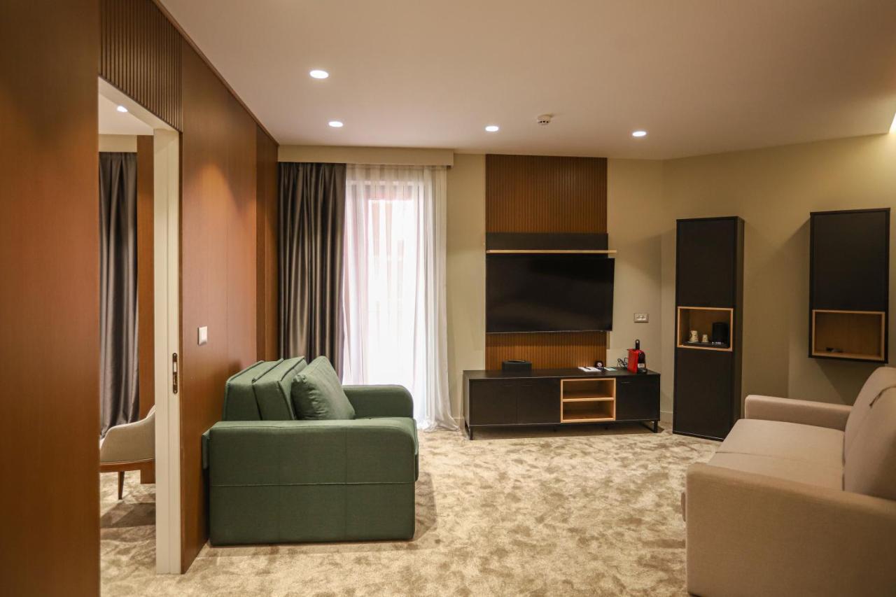 Urbanin Apartment & Hotel Tirana Exteriör bild